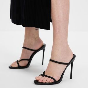 Steve Madden Black Bellezza Heels - size 8